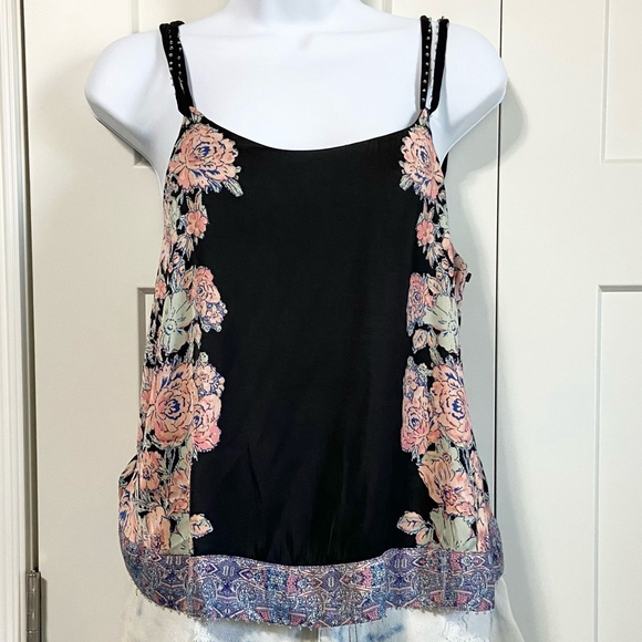 Free People Tops - Free People Intimately Move Lightly black floral cami